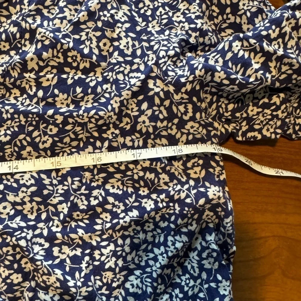 Christian Siriano Floral Blue Blouse Medium - Picture 4 of 4